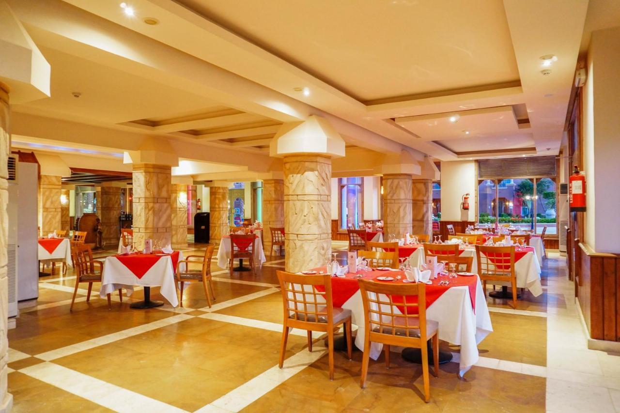 Charmillion Club Aquapark 호텔 샤름 엘 셰이크 외부 사진 The restaurant